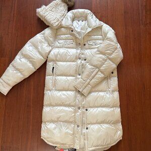 NWT - Shacket from Oiselle in ivory - size small